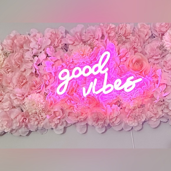 Good Vibes Floral Wall Decor- Neon Light Home Decor - Picture 2 of 13